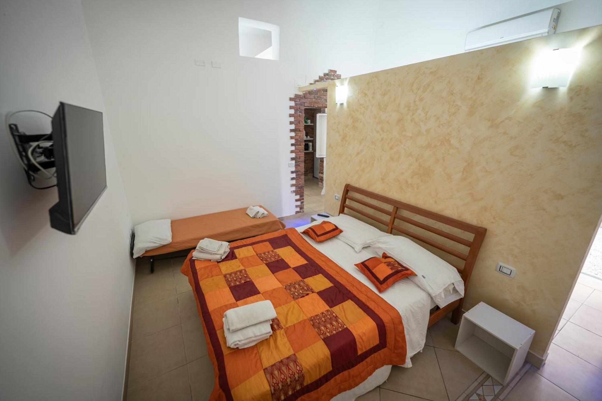 Apulia Lux * Taranto